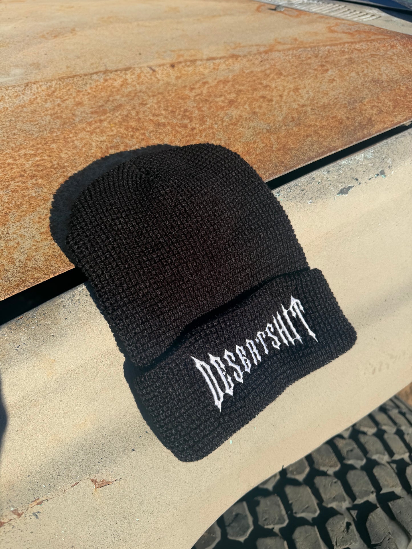 Stretch logo beanie