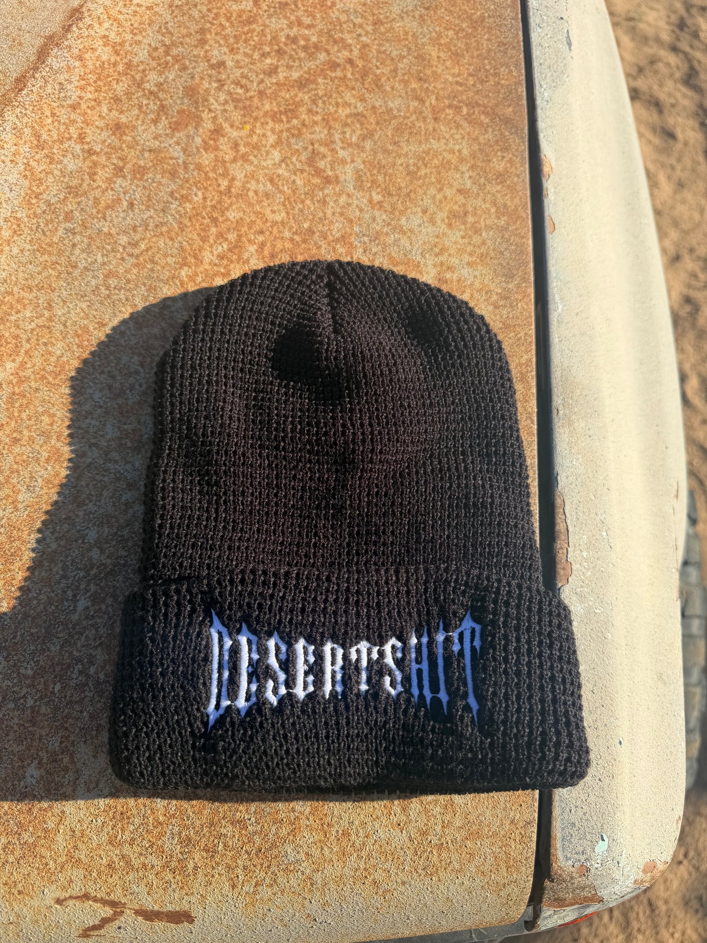 Stretch logo beanie